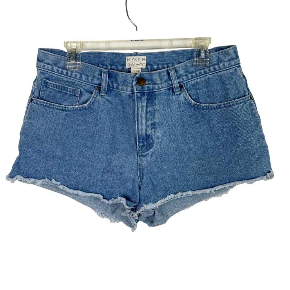 Honolua Surf Co Womens Light Wash Denim Raw Hem High Rise Shorts Size 31